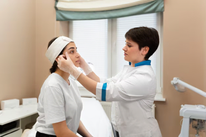 Situations When You Need to Take Emergency Dermatologist Care